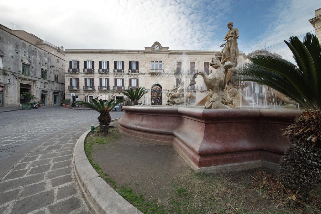 Amuni' Sicily Guest House Сиракузы Экстерьер фото