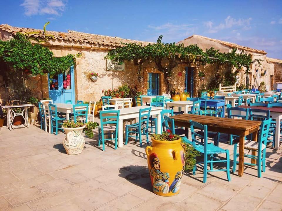 Amuni' Sicily Guest House Сиракузы Экстерьер фото
