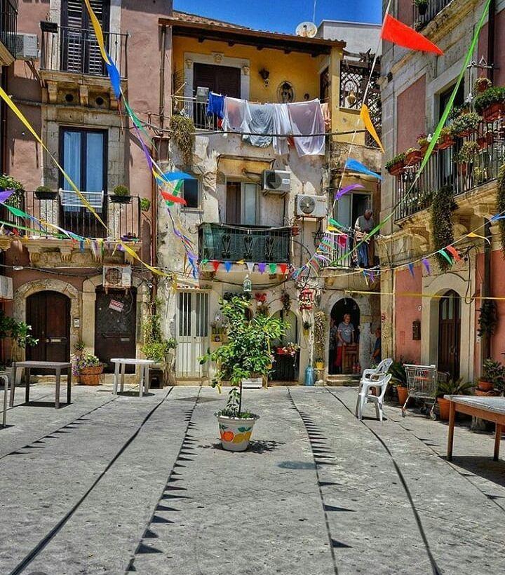 Amuni' Sicily Guest House Сиракузы Экстерьер фото